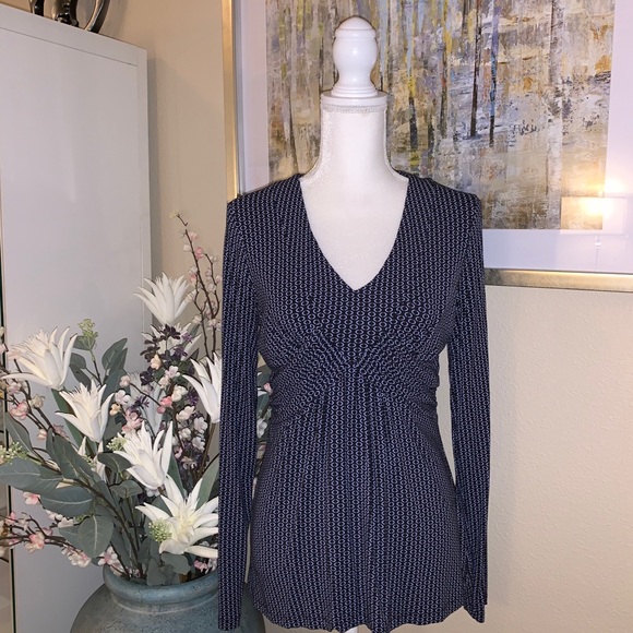 Loft Ann Taylor  stretchy long sleeves top - Picture 9 of 14